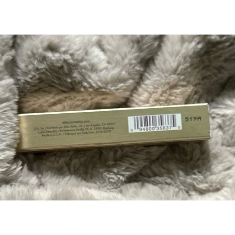 Stila Beauty Boss Lip Gloss